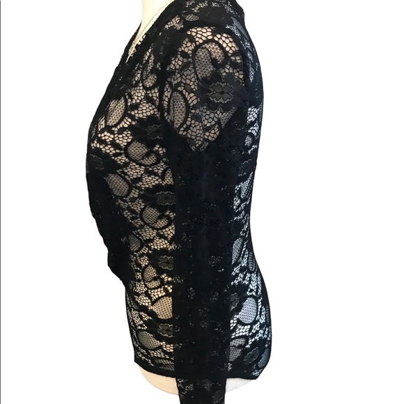 🔥NEW Allover Lace Bodysuit - Picture 4 of 9